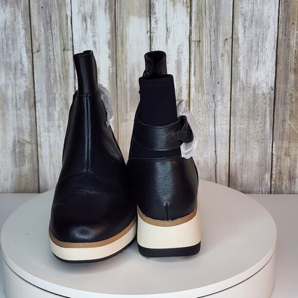 Clarks Women’s Zylah Rose Ankle Boots – Comfort Flatform Leather - Size 7 - Picture 4 of 10